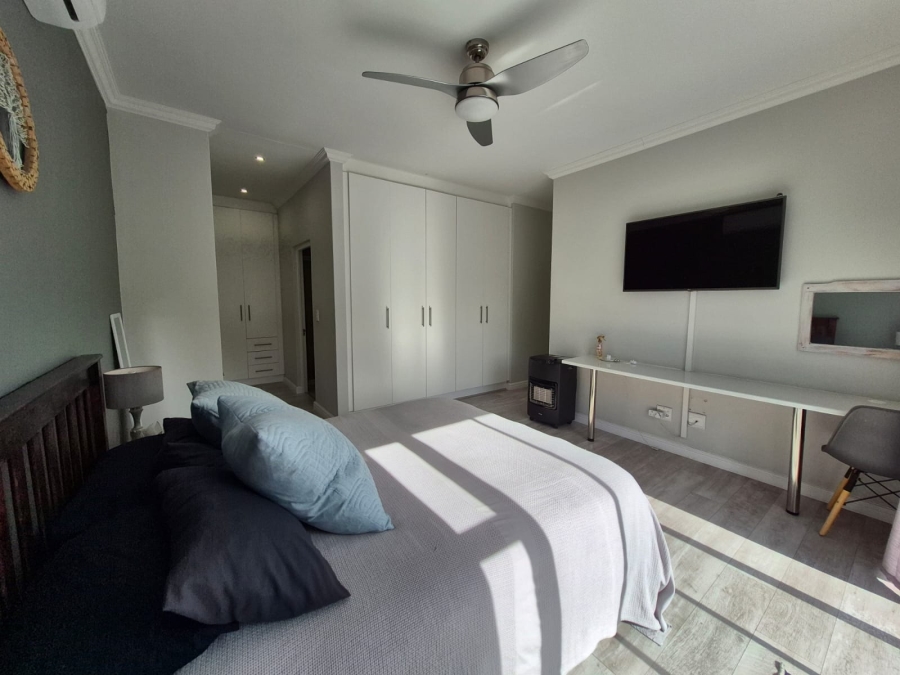3 Bedroom Property for Sale in Sunningdale Western Cape